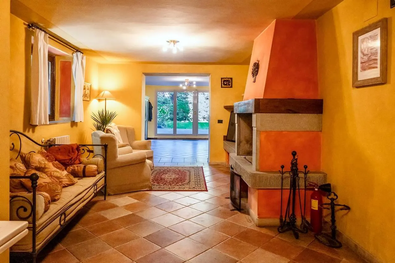Villa Cecilia, Facing Lucca'S City Walls 0*, Lucca Italy